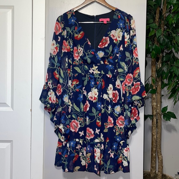 Betsey Johnson Dresses & Skirts - Betsey Johnson Black Bambi Floral Bell Sleeve Ruffle Dress Size 10